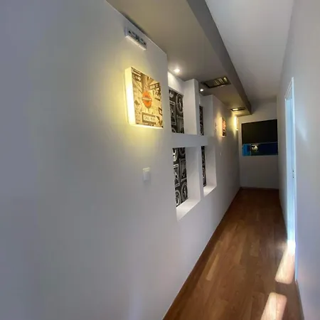 Lux In A Box, In The Center Apartment *