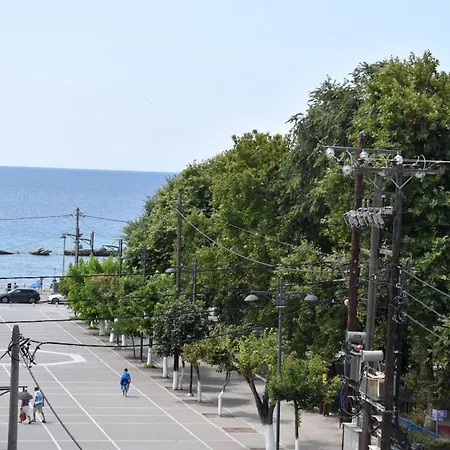 Lux In A Box, In The Center * Nea Kallikrateia