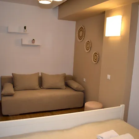 Lux In A Box, In The Center Apartment *