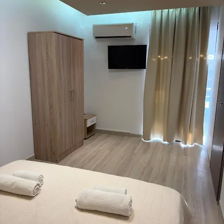 Lux In A Box, In The Center Apartament Nea Kallikrateia