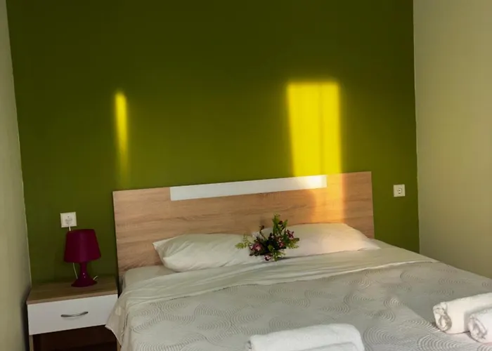 Appartement Lux In A Box, In The Center Nea Kallikrateia