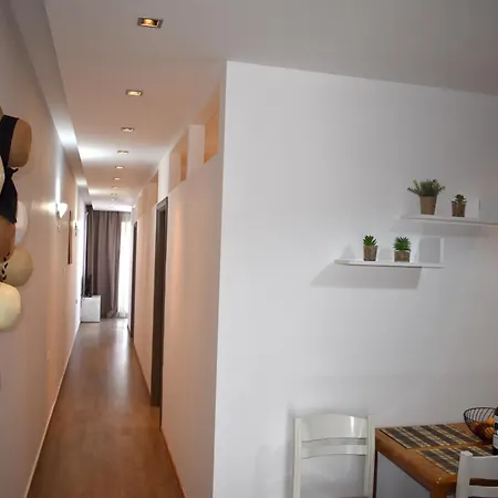Apartment Lux In A Box, In The Center *